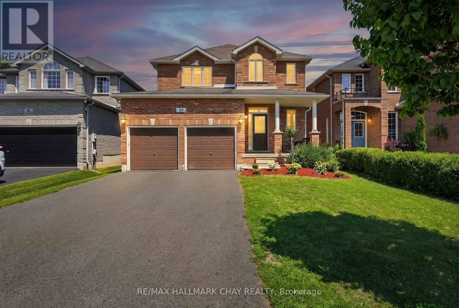 43 Graihawk Drive, Barrie, ON, L4N 6G7