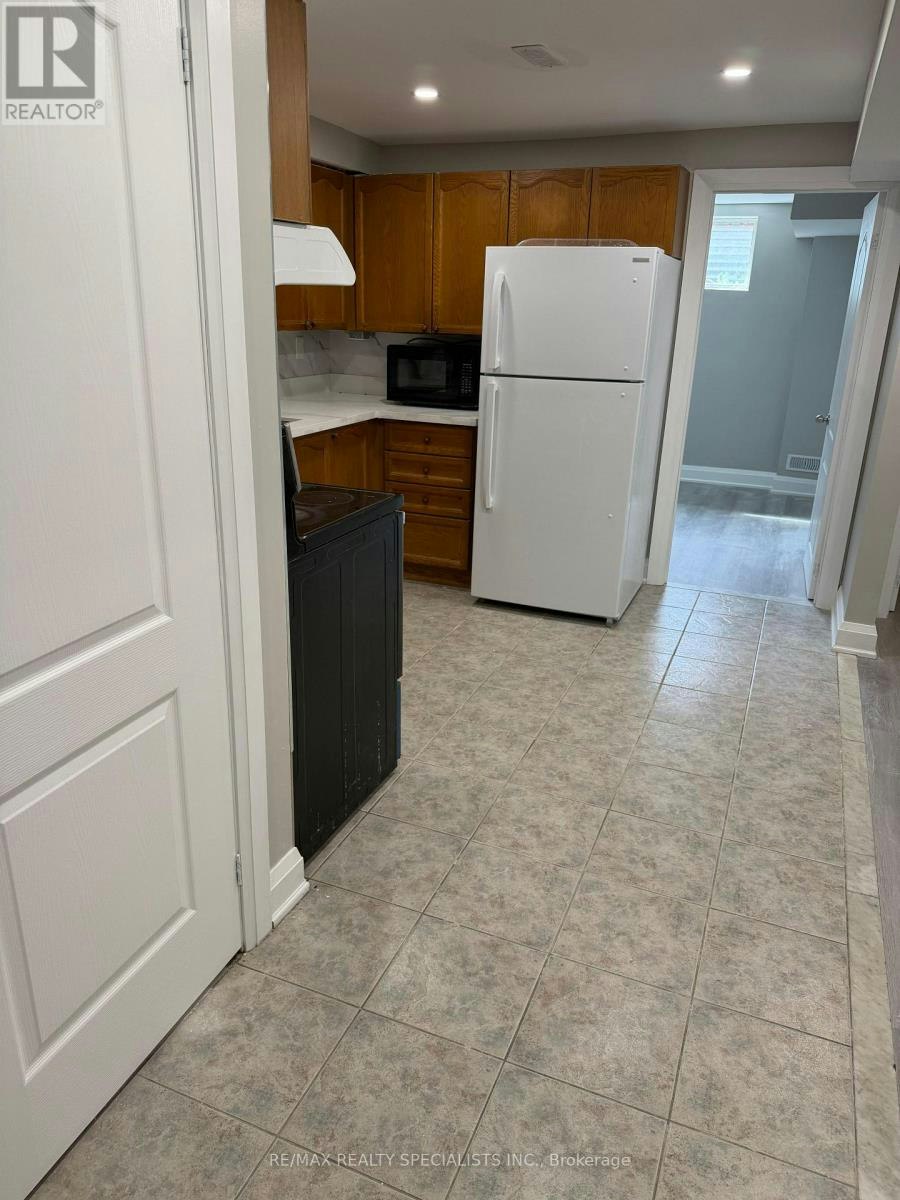 19 Mannel (Basement Crescent, Brampton, ON, L6Y 5E2 - 7