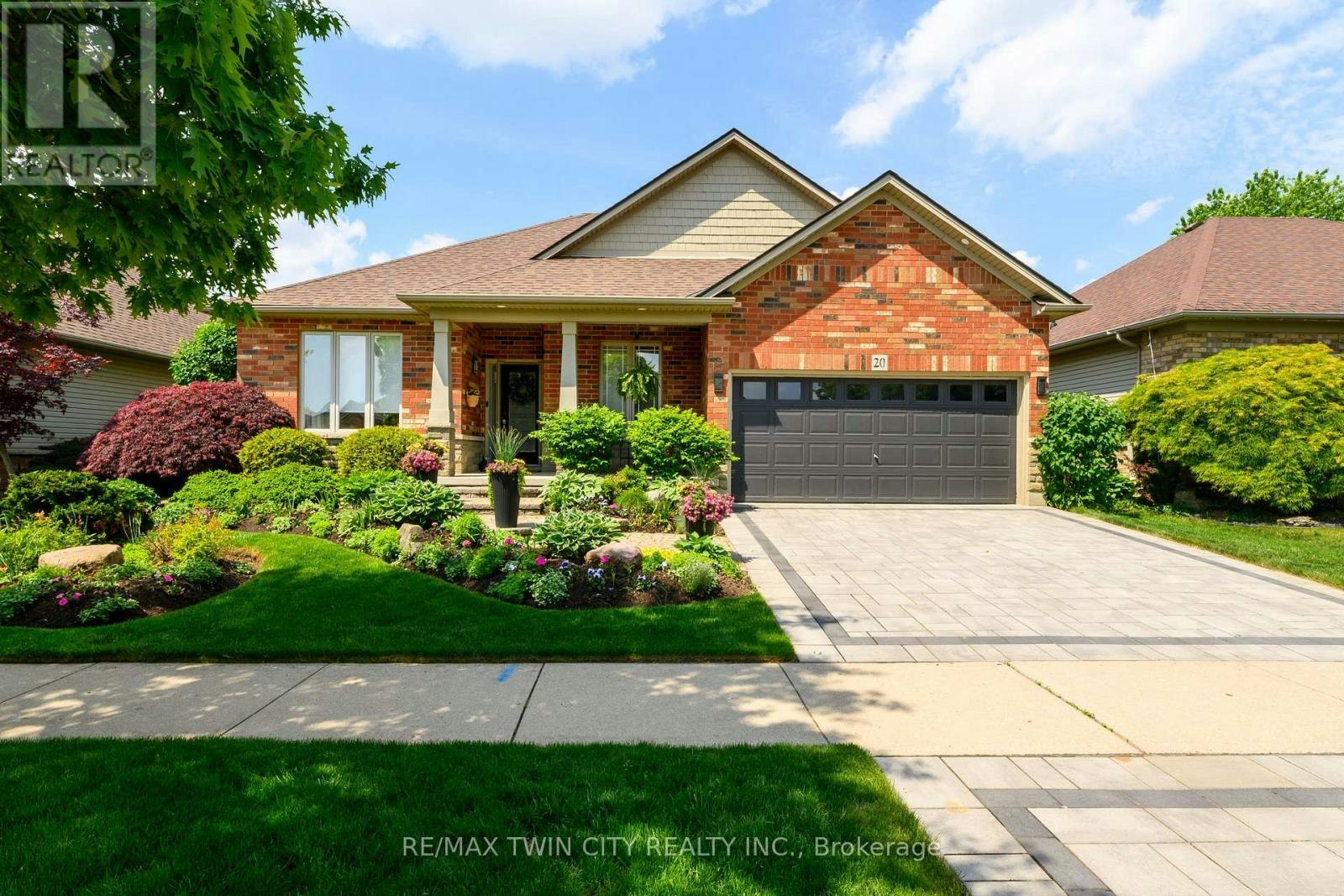 20 Cardinal Lane, Brant, ON, N3L 4G2