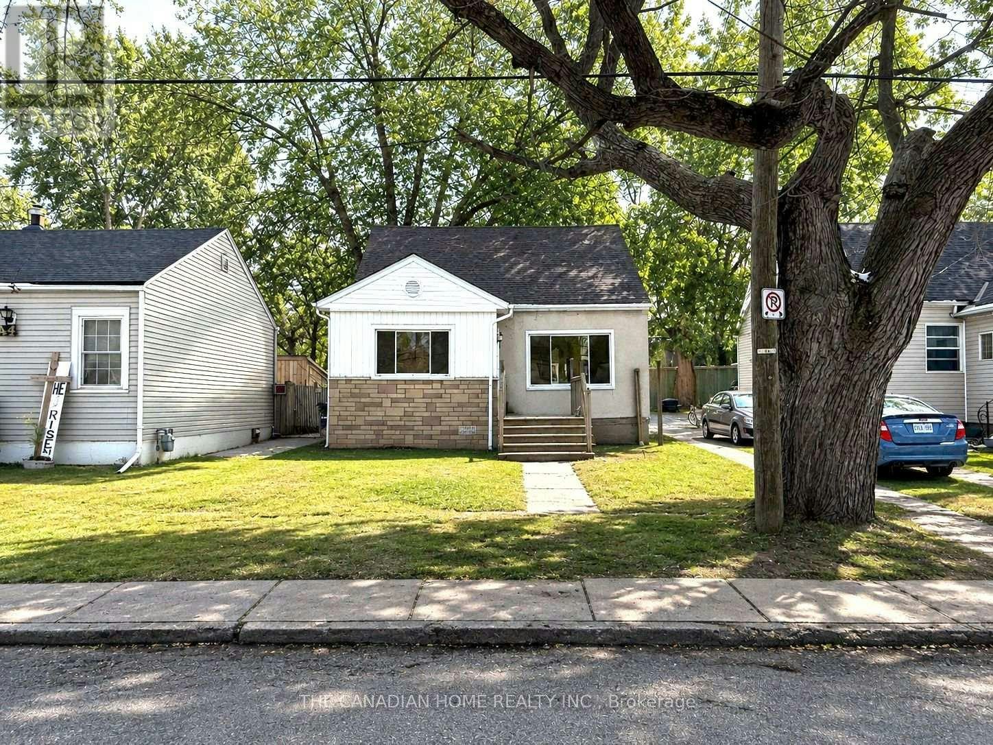 42 Union Street, St. Catharines, ON, L2S 2R2
