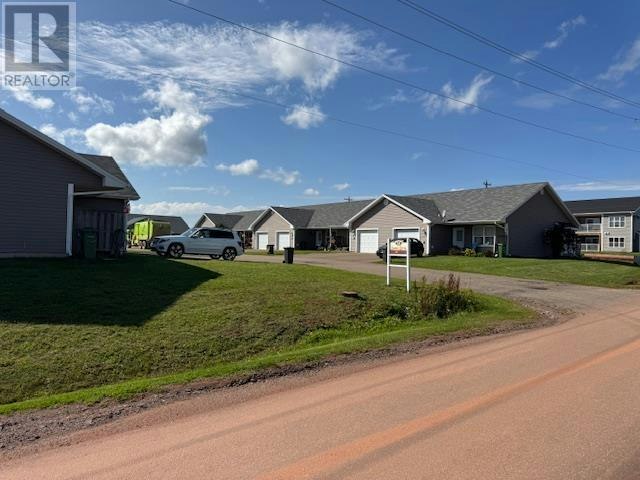 14 Sunset Drive, Kensington, PE, C0B 1M0