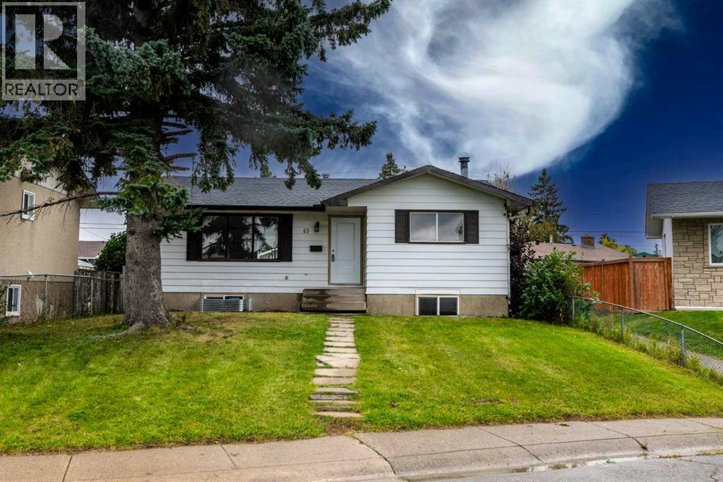 43 Maranda Close NE, Calgary, AB, T2A 3E7