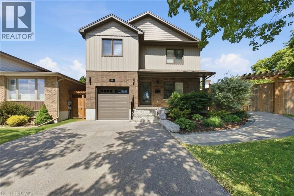 21 Sandy Row, Brantford, ON, N3T 5Z3