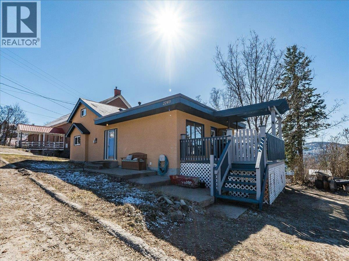 2243 First Avenue, Rossland, BC, V0G 1Y0