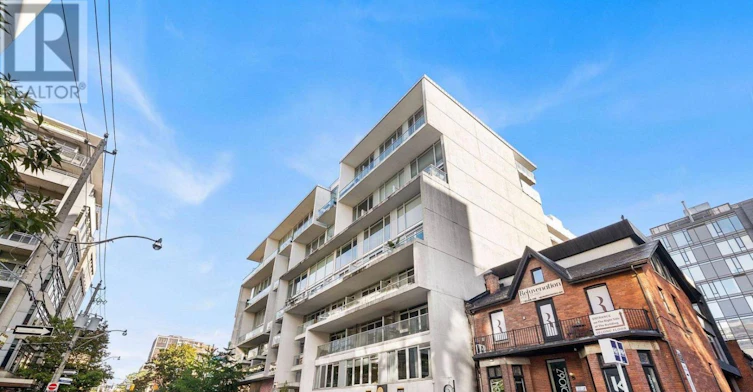 210-75 Portland Street, Toronto, ON, M5V 2M9