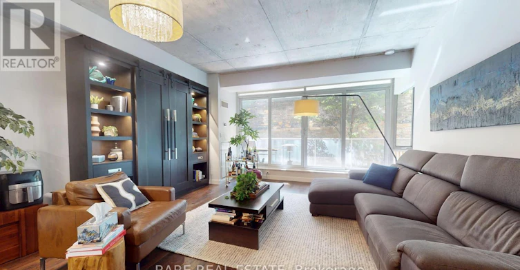 210-75 Portland Street, Toronto, ON, M5V 2M9 - 3