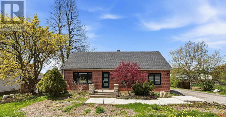 MAIN-990 Harmony Road N, Oshawa, ON, L1H 7K5