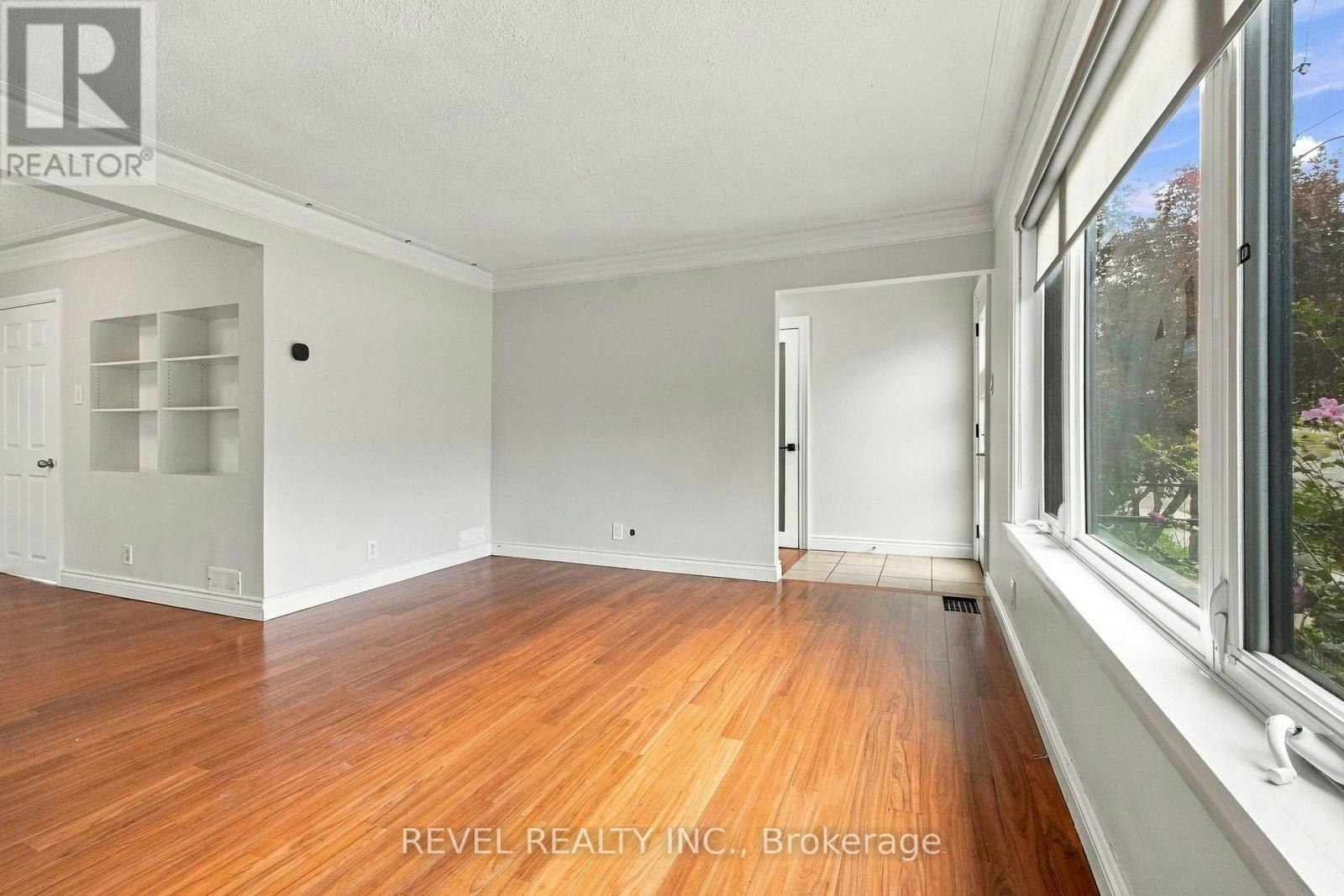MAIN-990 Harmony Road N, Oshawa, ON, L1H 7K5 - 5