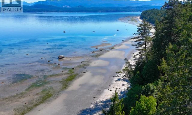 1630 Savary Island Rd