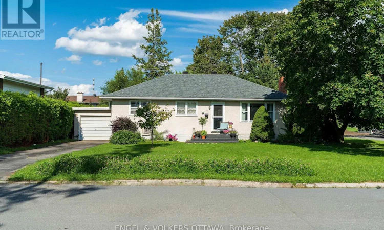 11 Hilliard Avenue