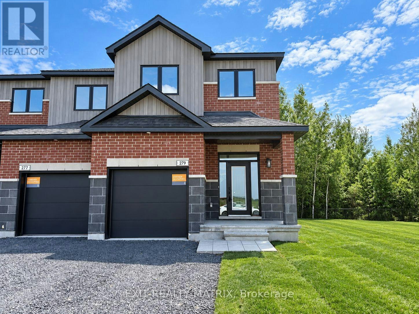 279 Labelle Street, Russell, ON, K0A 1W1