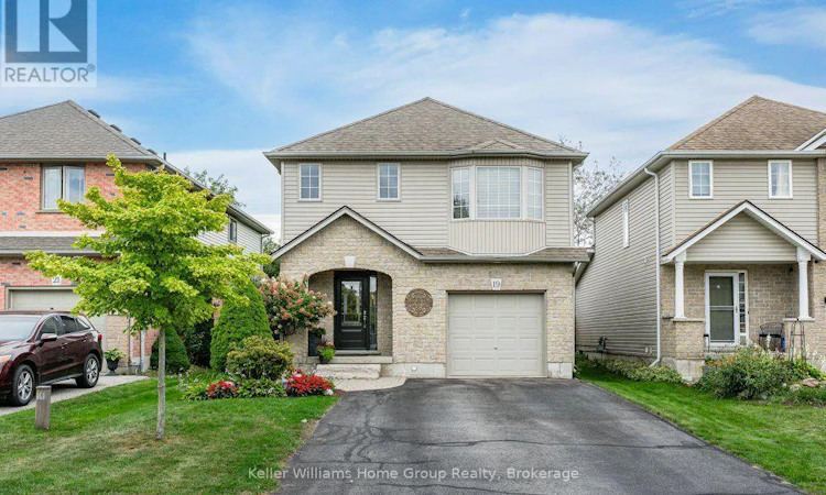 19 Peglar Crescent