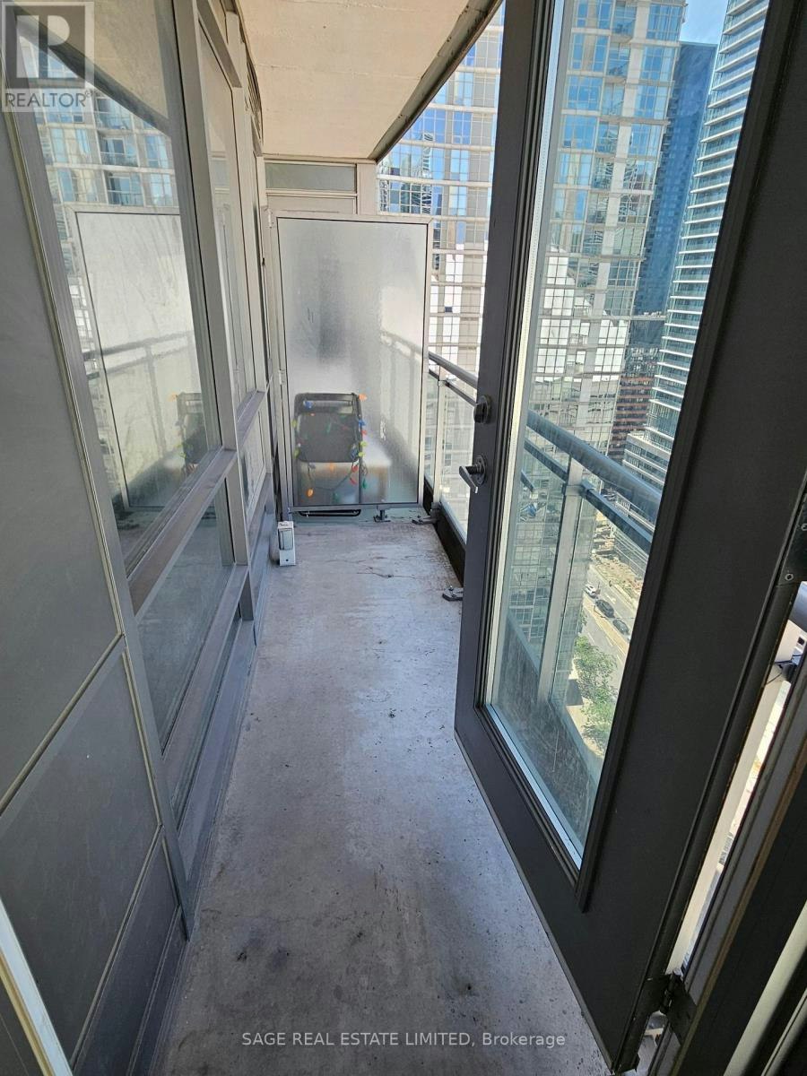 2807-3 Navy Wharf Court, Toronto, ON, M5V 3V1 - 16