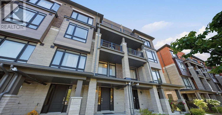 10-484 Salem Road S, Ajax, ON, L1S 0G9