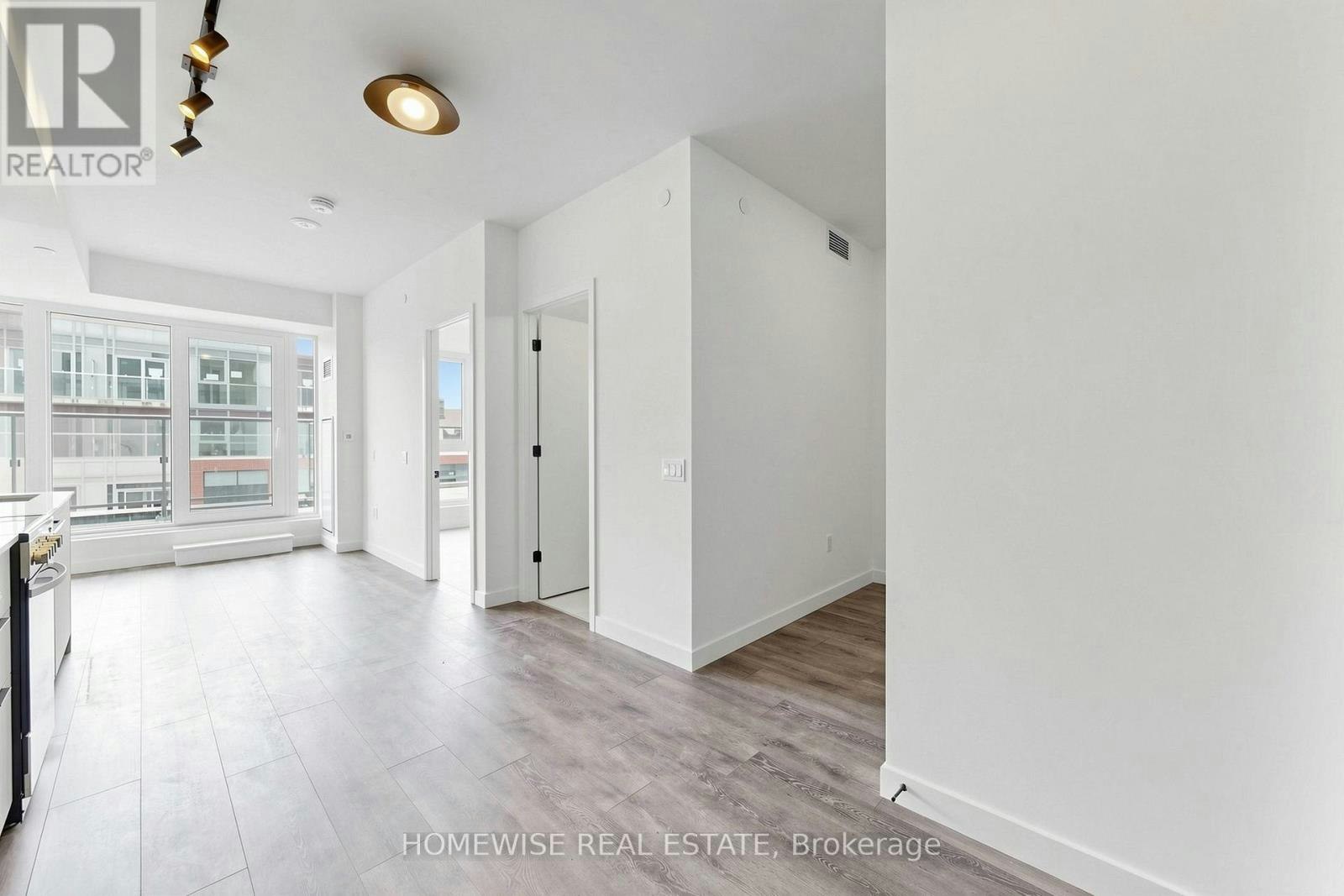 705-1635 Military Trail, Toronto, ON, M1C 1B2 - 6