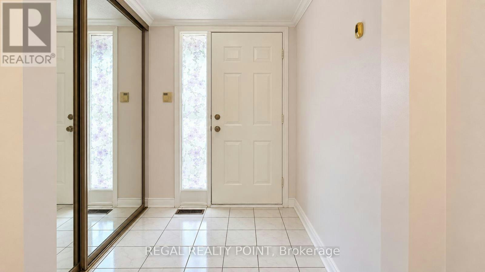 15 Becca Hall Trail, Toronto, ON, M1V 2Y7 - 3