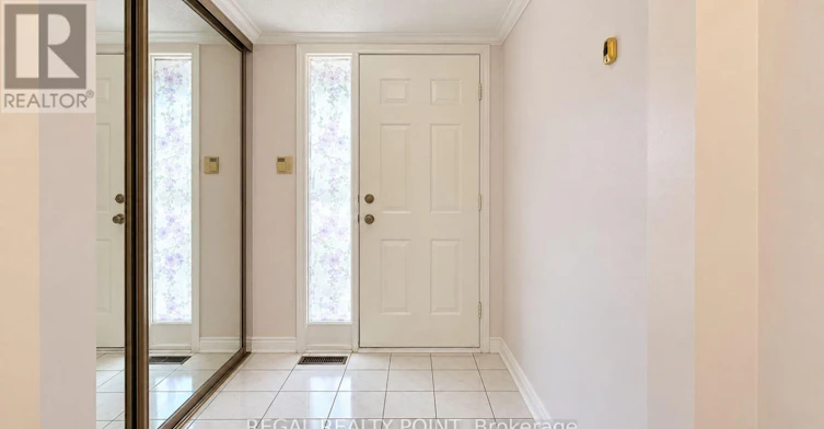 15 Becca Hall Trail, Toronto, ON, M1V 2Y7 - 3