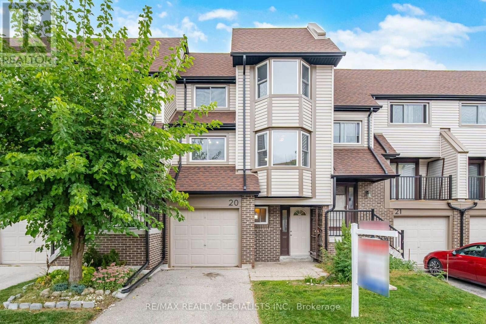 20-6780 Formentera Avenue, Mississauga, ON, L5N 2L1