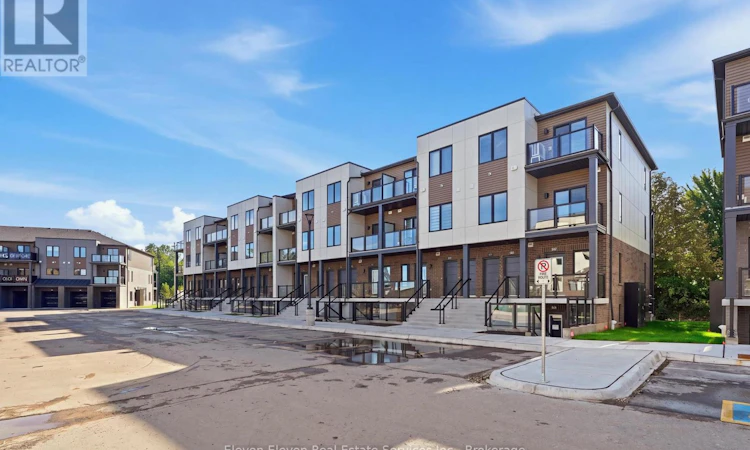 54-331 Clair Road E