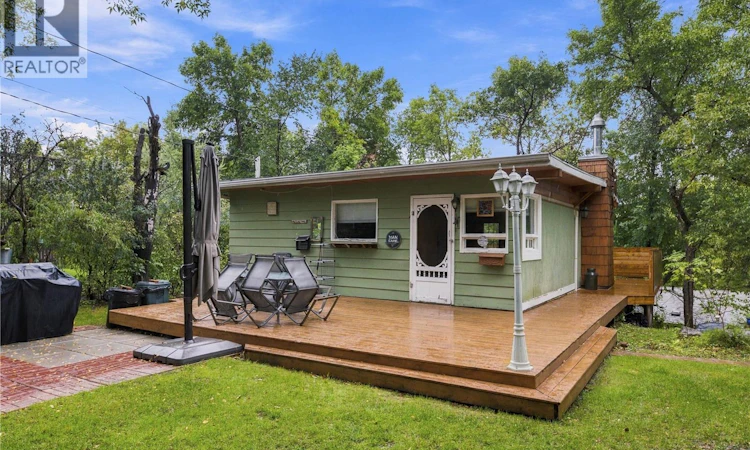 107 Lakeview Crescent