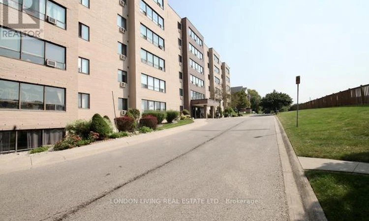 501-650 Cheapside Street