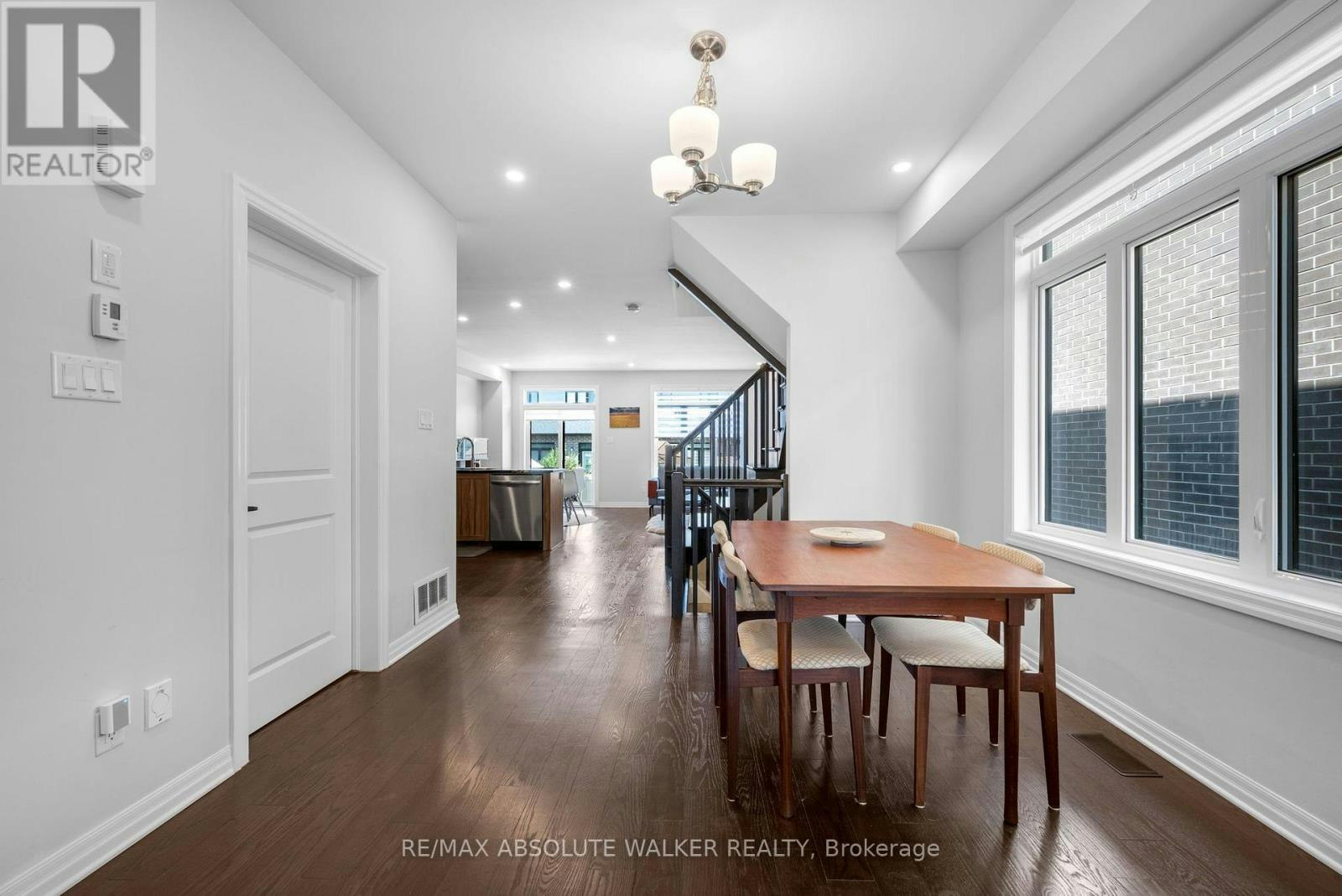 323 Lysander Place, Ottawa, ON, K1K 3X8 - 6