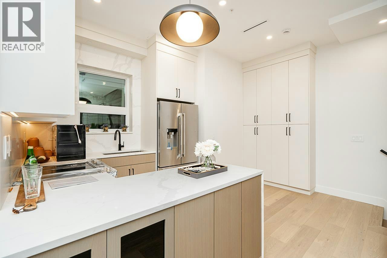 1-2753 Nanaimo Street, Vancouver, BC, V5N 5E9 - 11