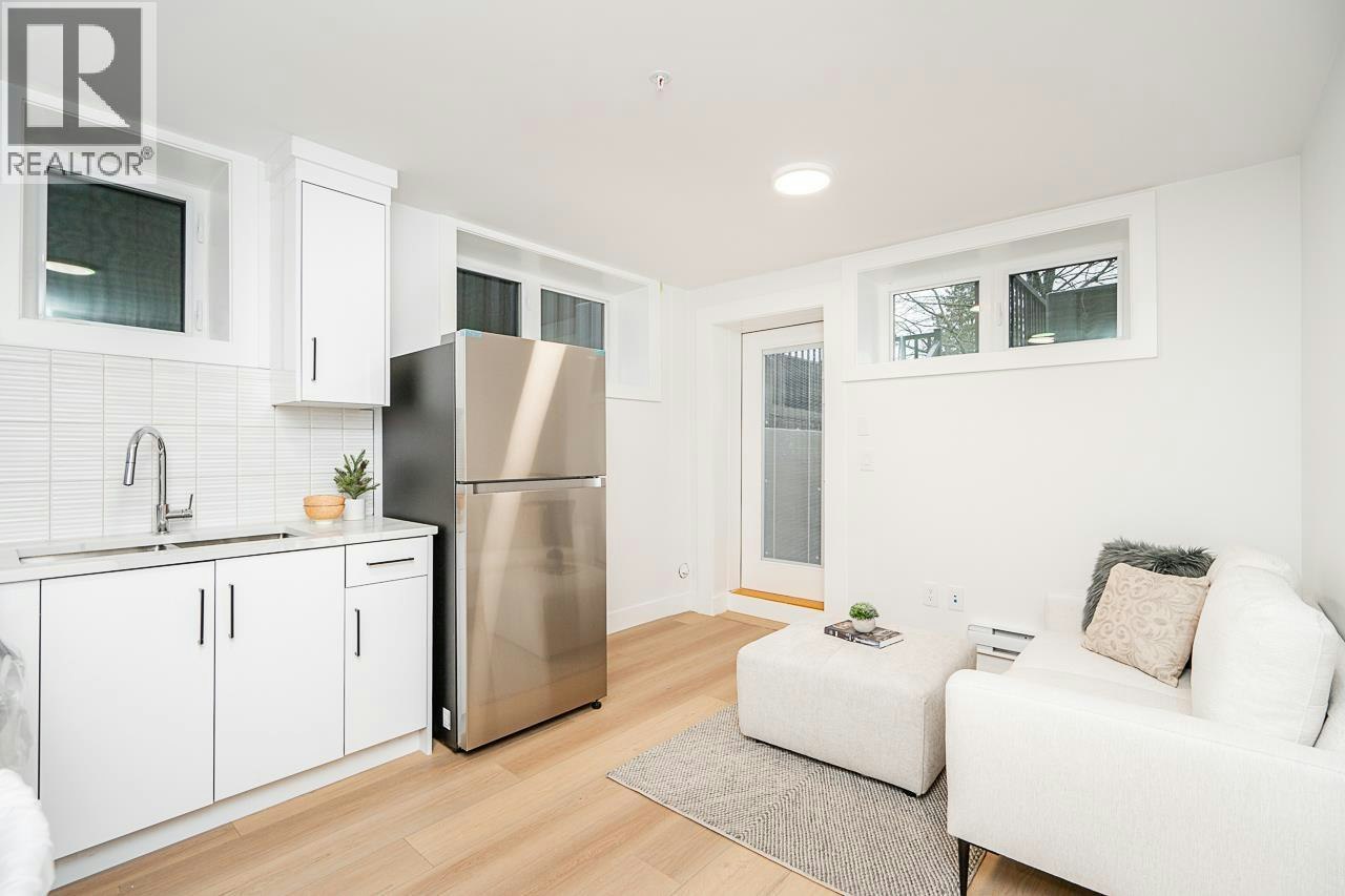 1-2753 Nanaimo Street, Vancouver, BC, V5N 5E9 - 25