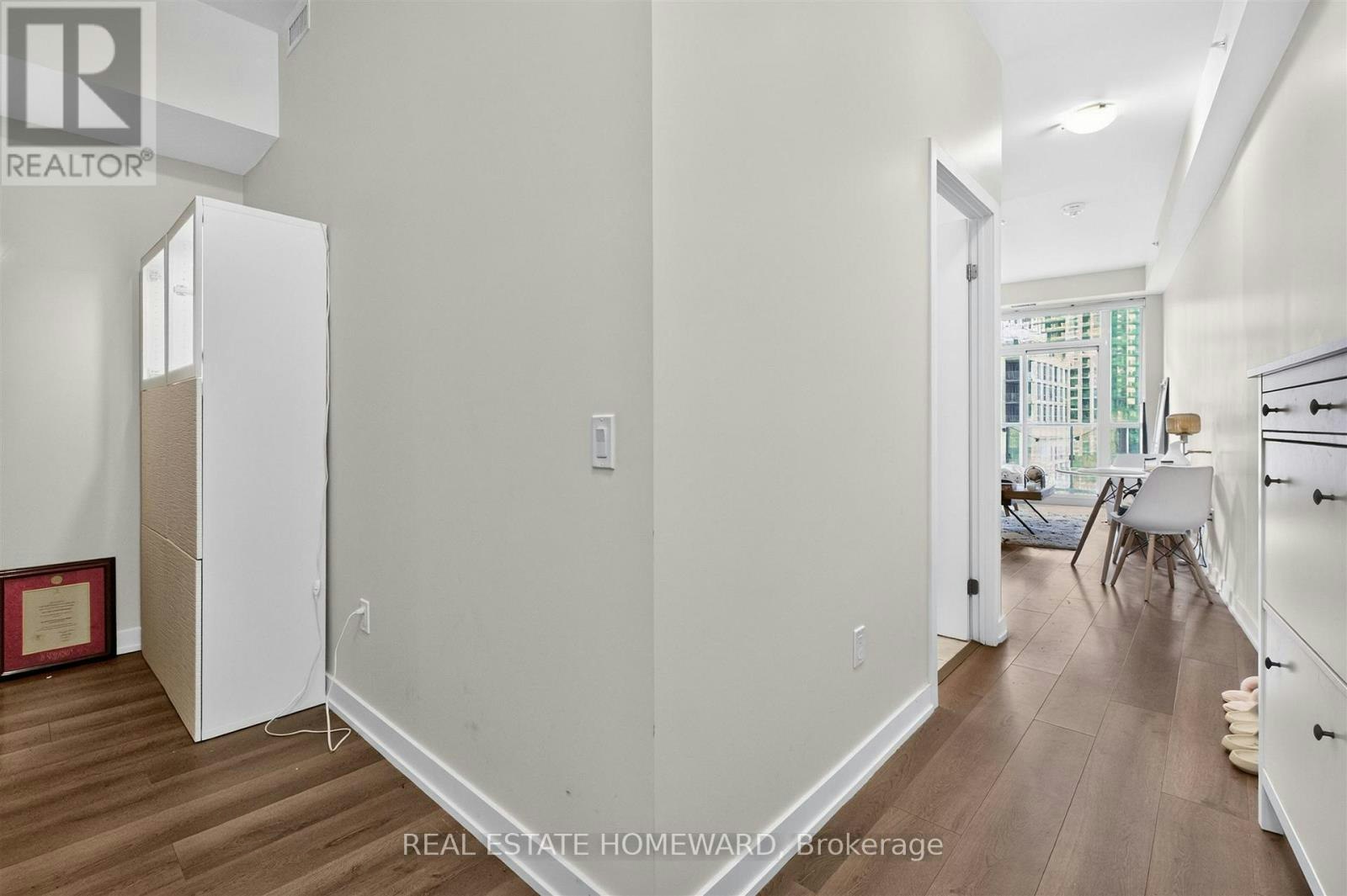 721-38 Iannuzzi Street, Toronto, ON, M5V 0S2 - 28