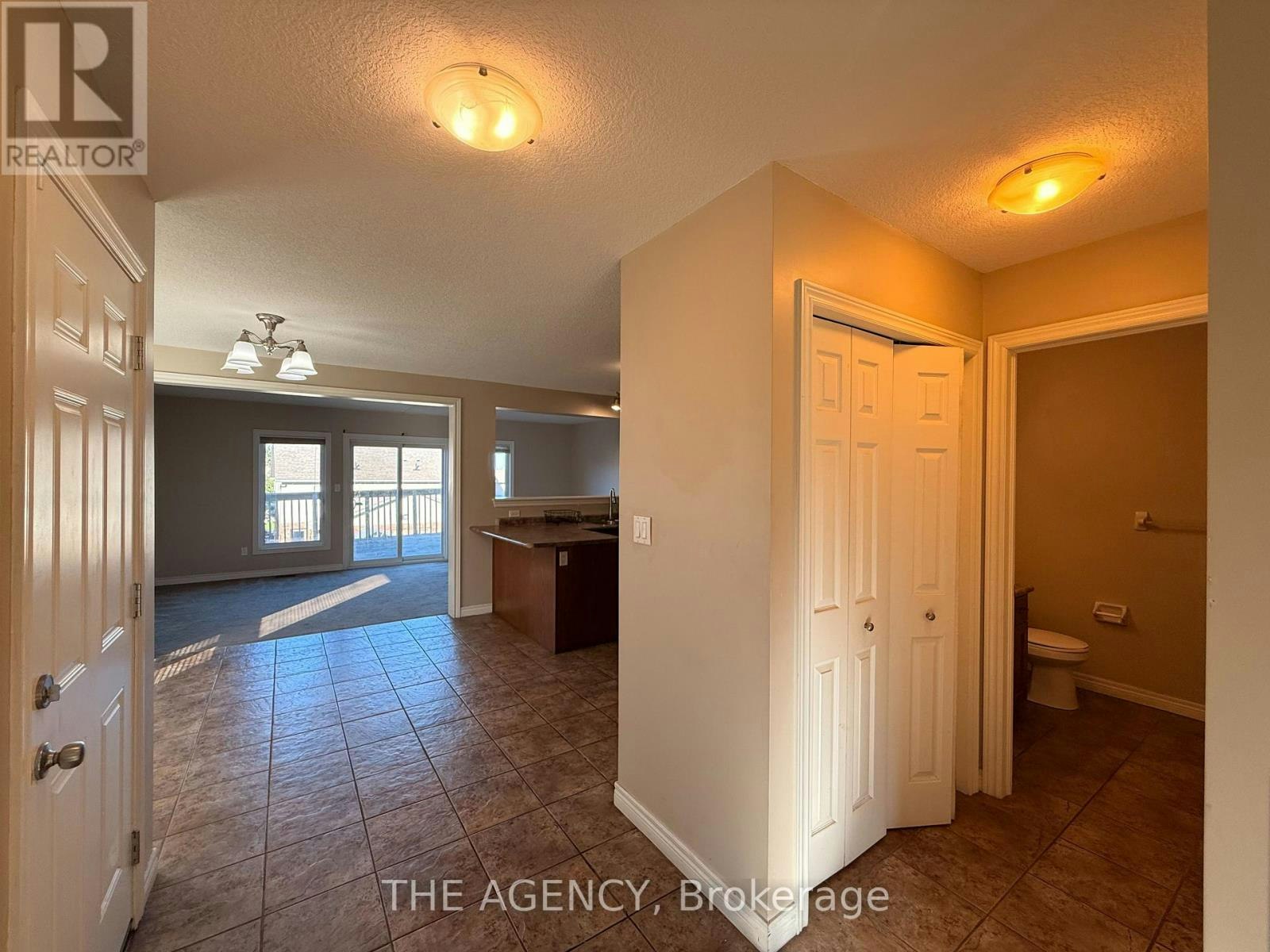 31 Dougall Street, Guelph, ON, N1E 0H3 - 8
