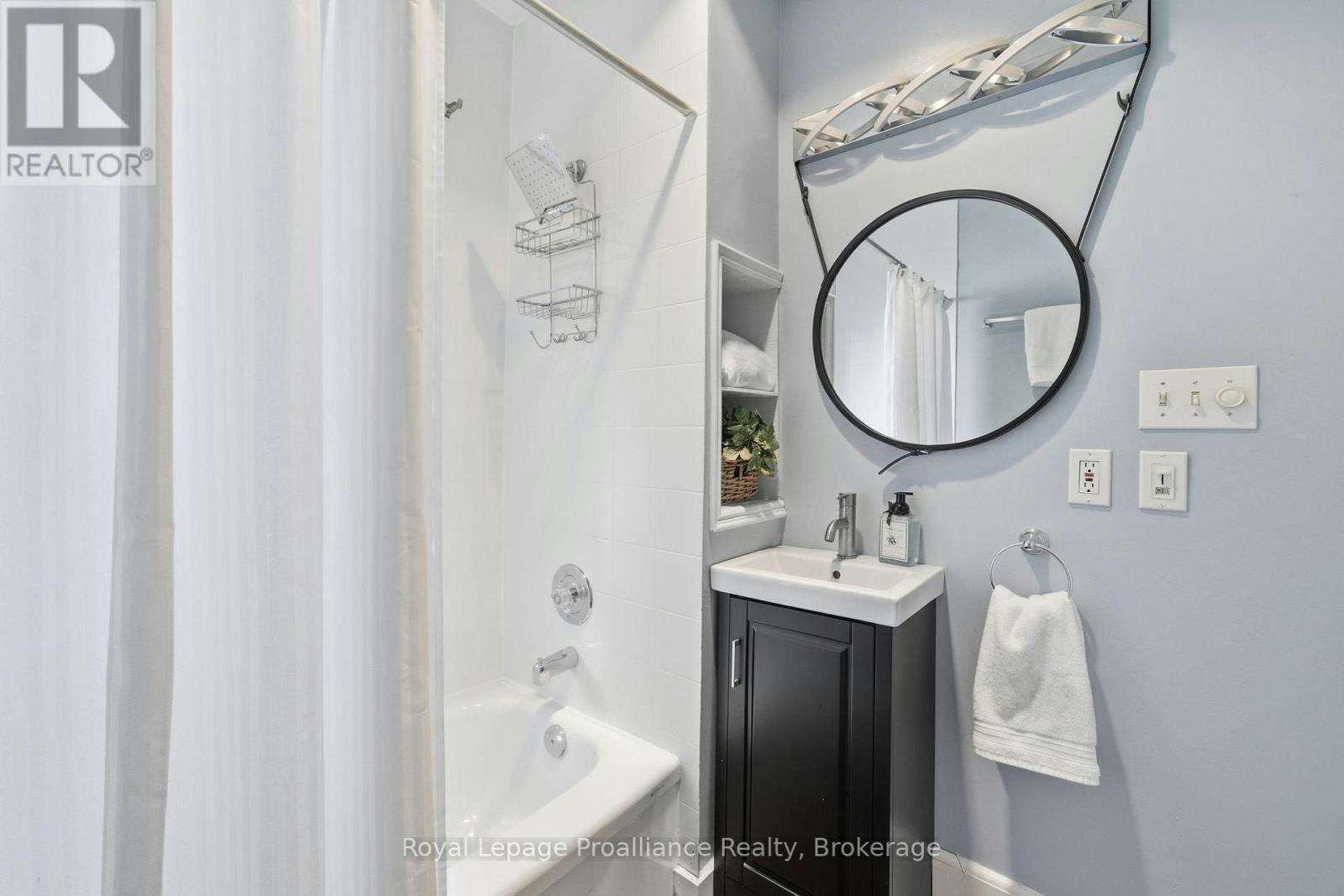 47 Paul Street, Prince Edward County, ON, K0K 2T0 - 22