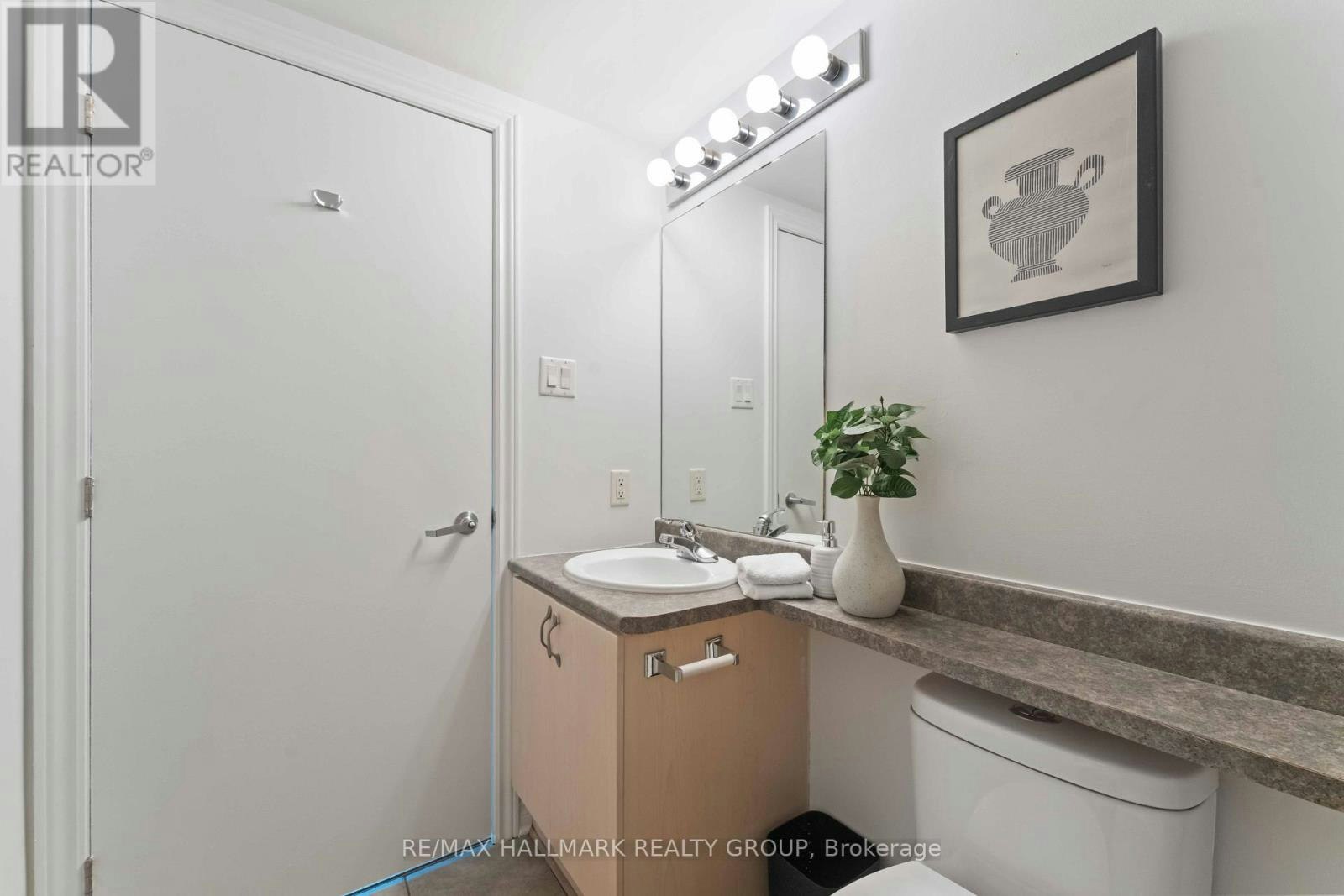 608-200 Rideau Street, Ottawa, ON, K1N 5Y1 - 16
