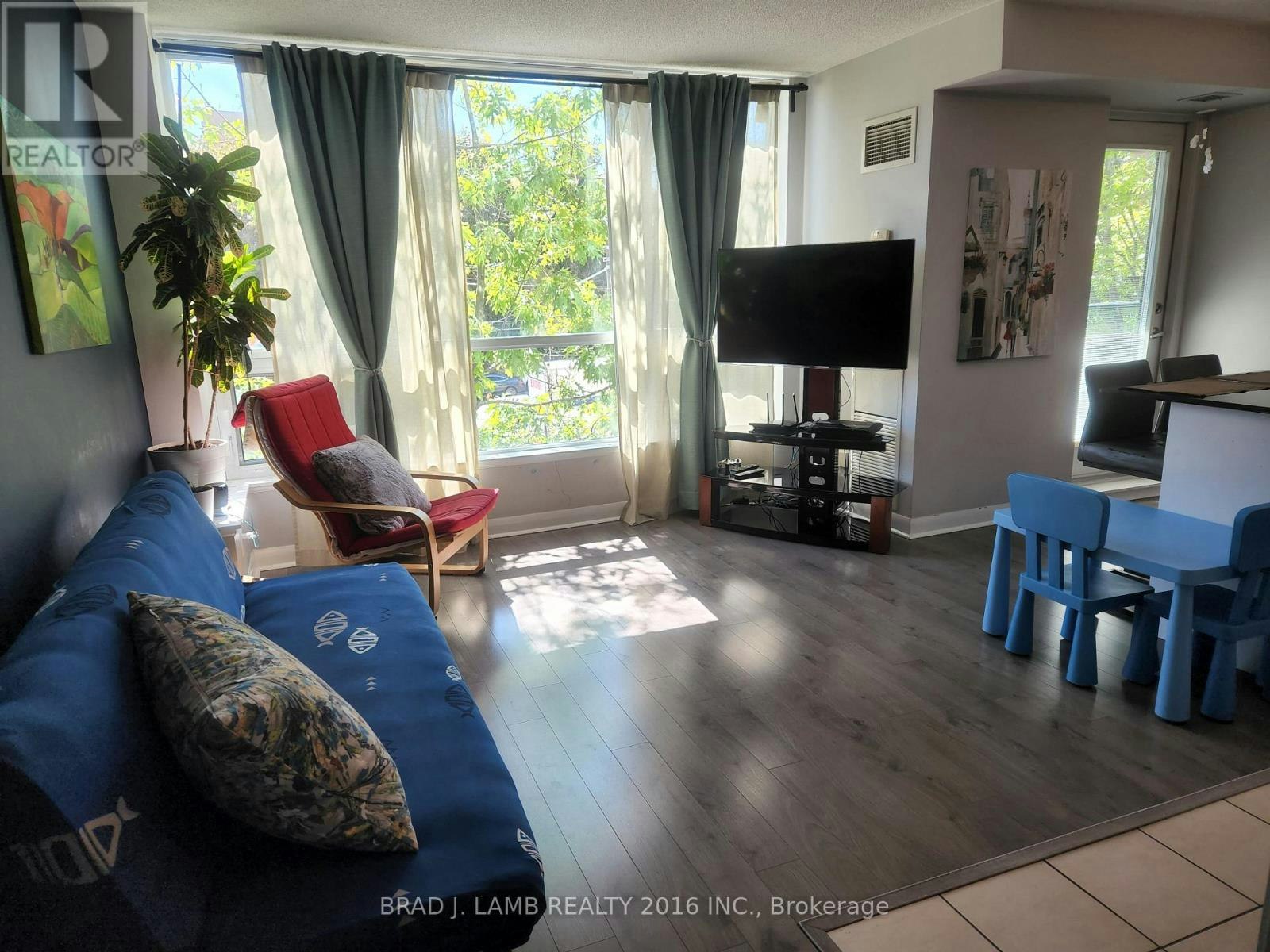 220-600 Fleet Street, Toronto, ON, M5V 1B7 - 6