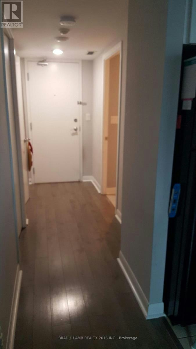 220-600 Fleet Street, Toronto, ON, M5V 1B7 - 3