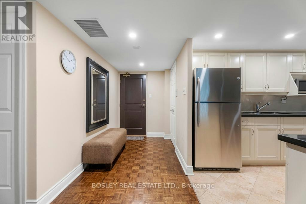 403-30 Wellington Street E, Toronto, ON, M5E 1S3 - 4