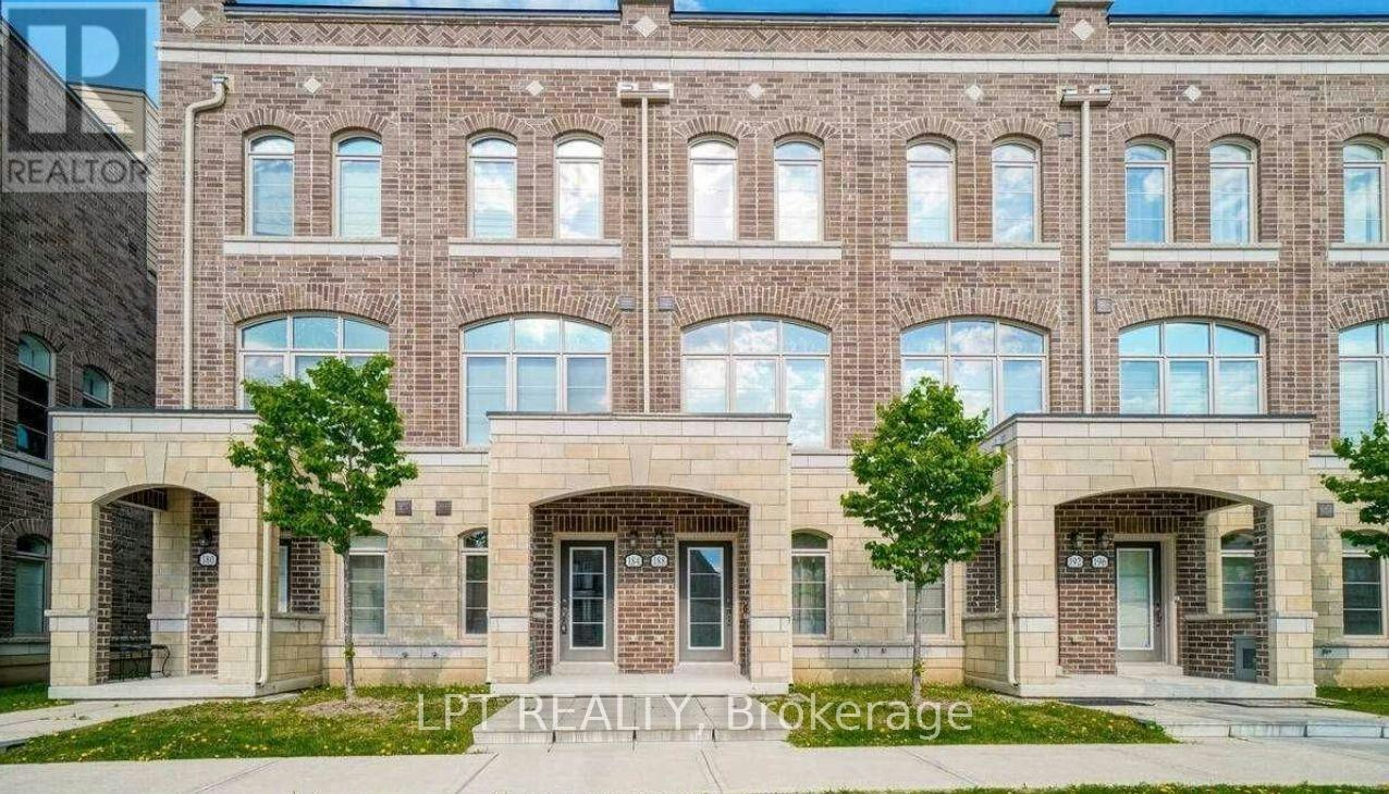 17-184 Glad Park, Whitchurch-Stouffville, ON, L4A 1X1