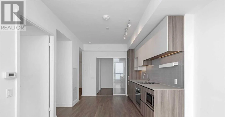 5607-898 Portage Parkway, Vaughan, ON, L4K 0J6 - 13