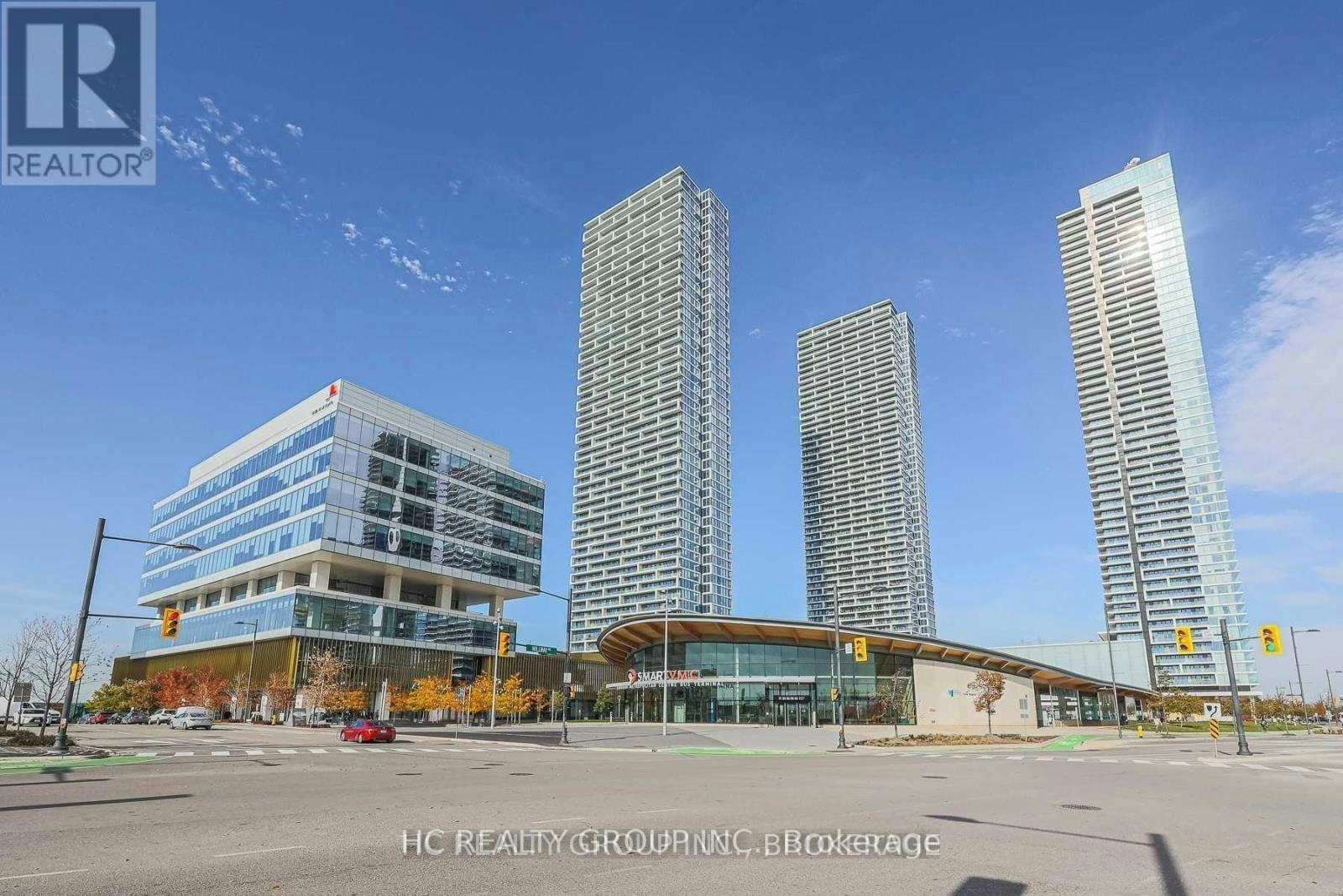 5607-898 Portage Parkway, Vaughan, ON, L4K 0J6