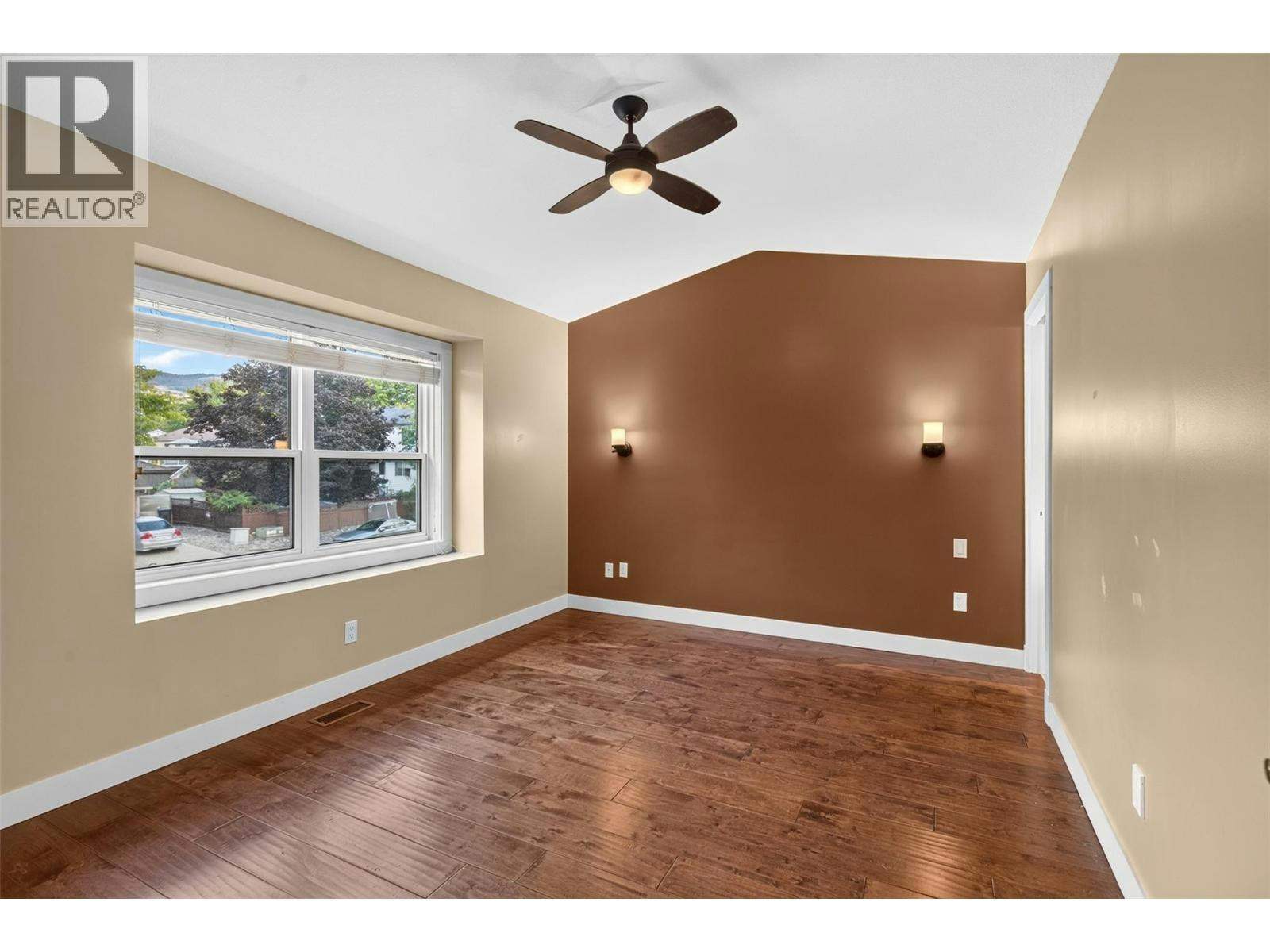 1342 Friesen Road, Kelowna, BC, V1X 7P7 - 12
