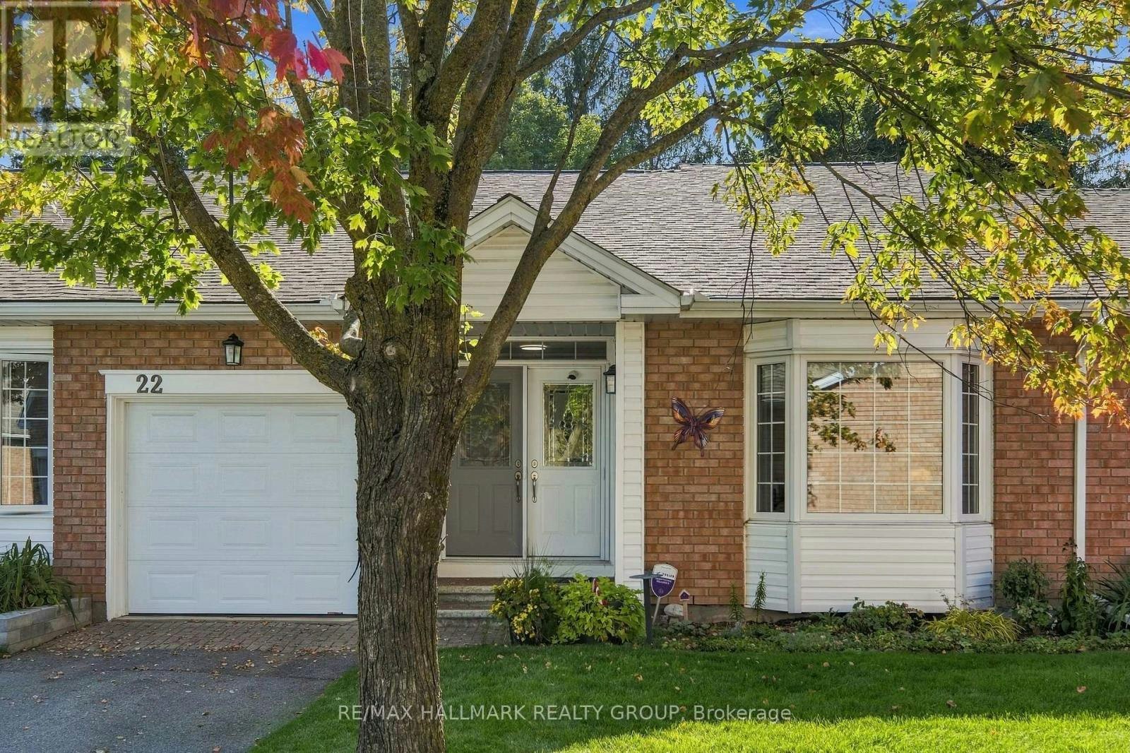 22 Grand Harbour Court, Ottawa, ON, K2S 1H2