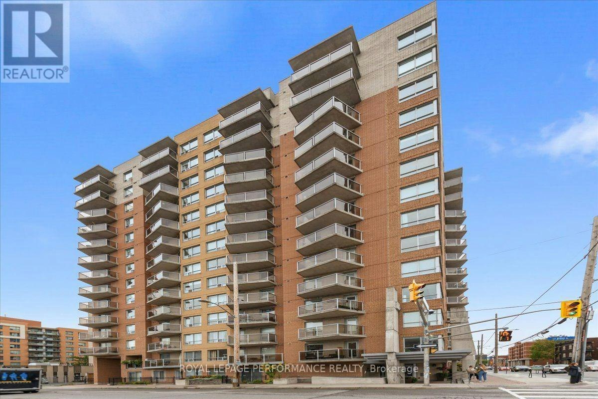 207-429 Somerset Street W, Ottawa, ON, K2P 2P5