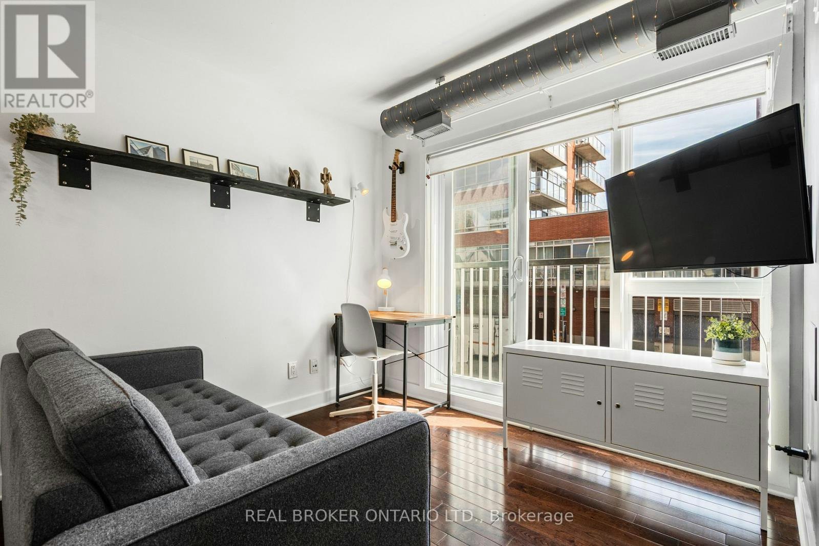 102-360 Cumberland Street, Ottawa, ON, K1N 0B1 - 11