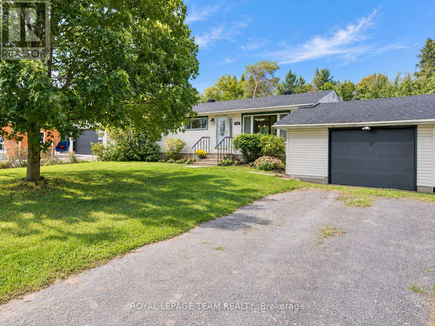 14 Maitland Street, Ottawa, ON, K0A 2Z0