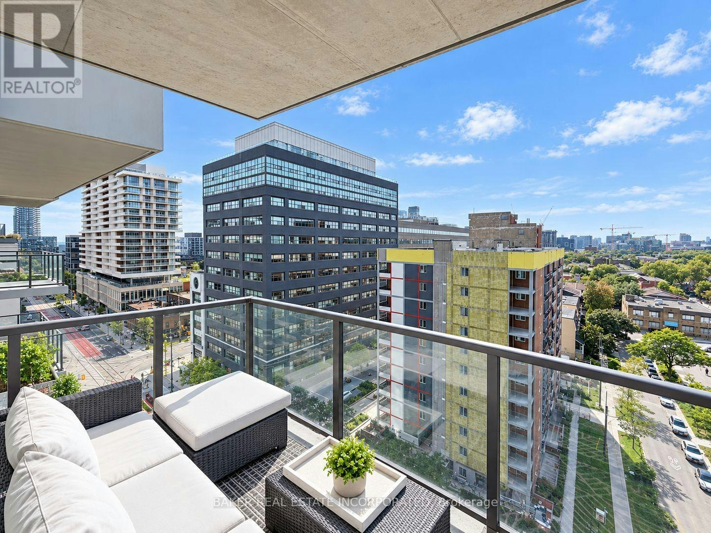 1003-111 Bathurst Street, Toronto, ON, M5V 0M9 - 7