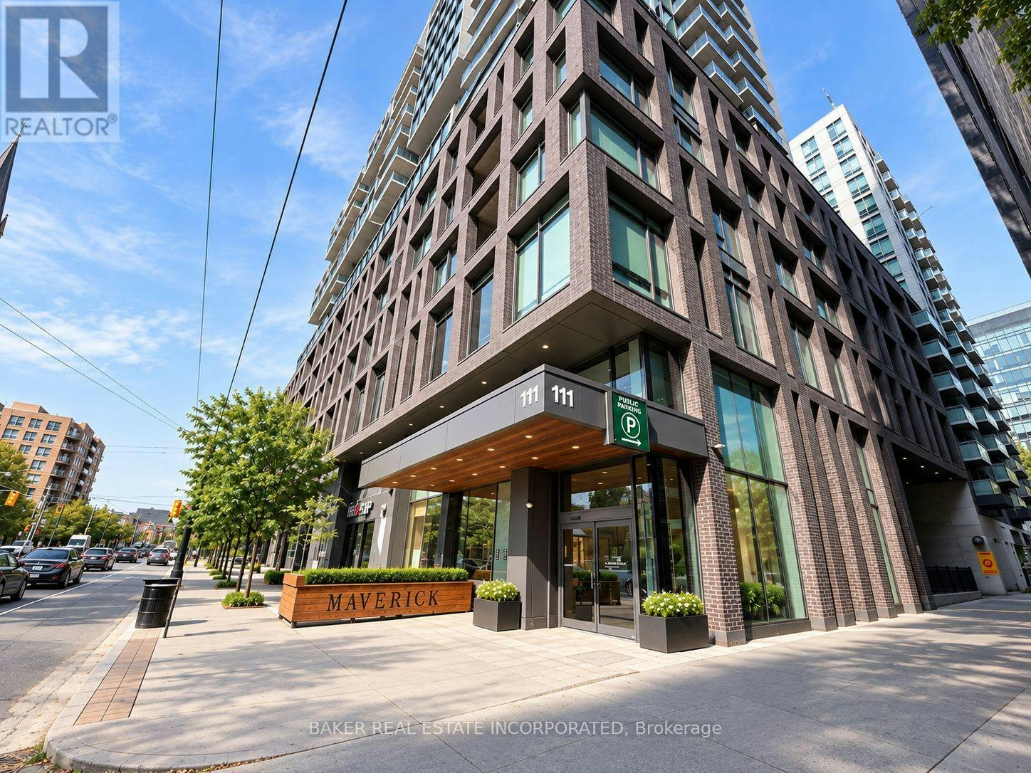 1003-111 Bathurst Street, Toronto, ON, M5V 0M9