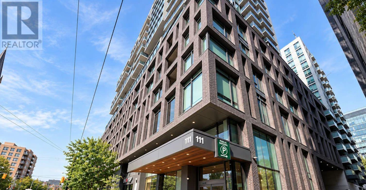 1003-111 Bathurst Street, Toronto, ON, M5V 0M9