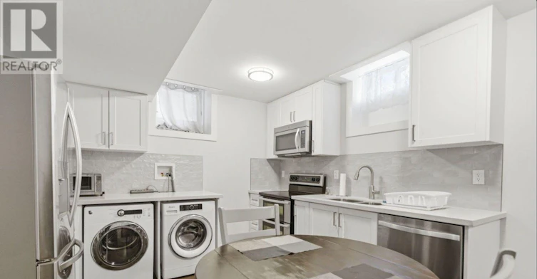 28 Sheldon Drive, Ajax, ON, L1T 4K7 - 3