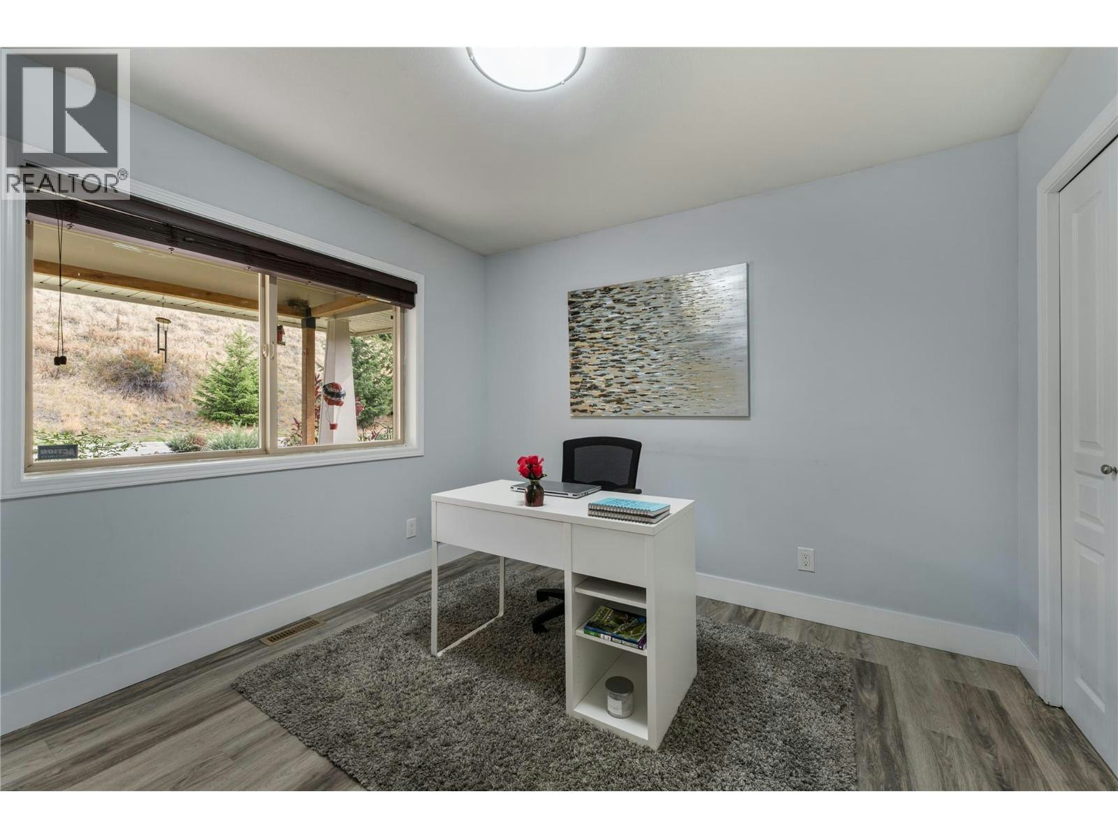 3516 Camelback Drive - 5