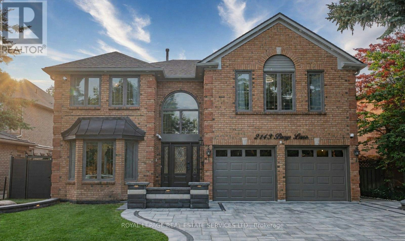 2143 Brays Lane, Oakville, ON, L6M 2T2