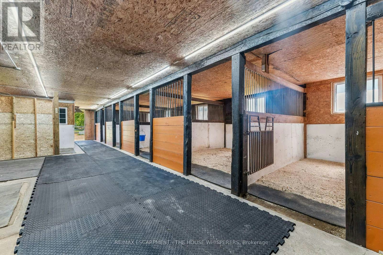 1250 Arkell Road, Milton, ON, N1H 6H8 - 30